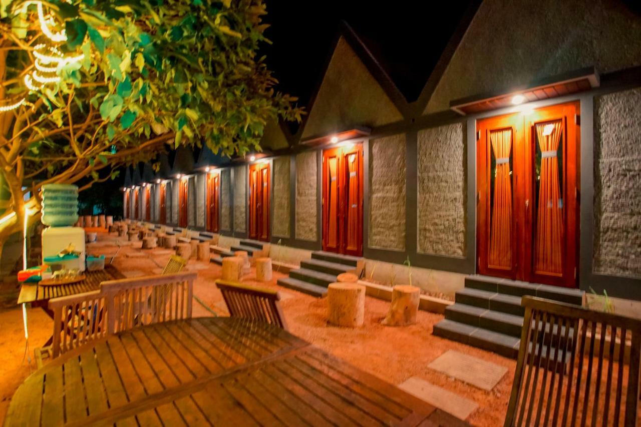 E2 Guest House Каримунджава Экстерьер фото